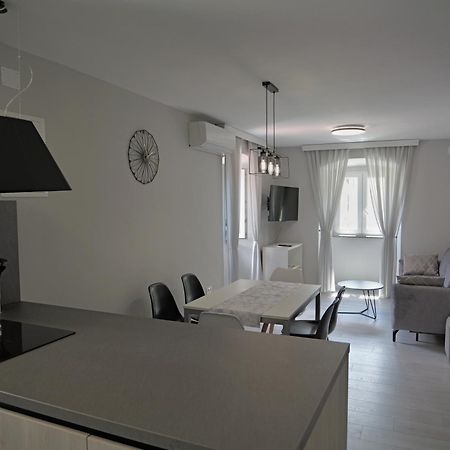 Apartman Jadreskic Mošćenička Draga Exterior foto