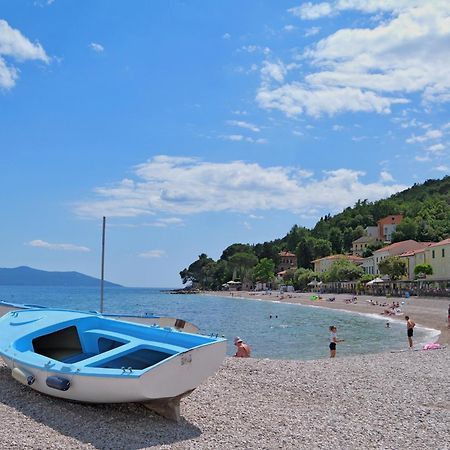 Apartman Jadreskic Mošćenička Draga Exterior foto